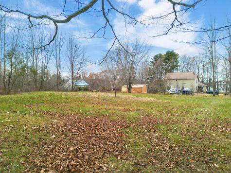 60 Route 41 Winthrop ME 04364