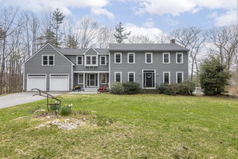 68 Ledgewood Drive Falmouth ME 04105