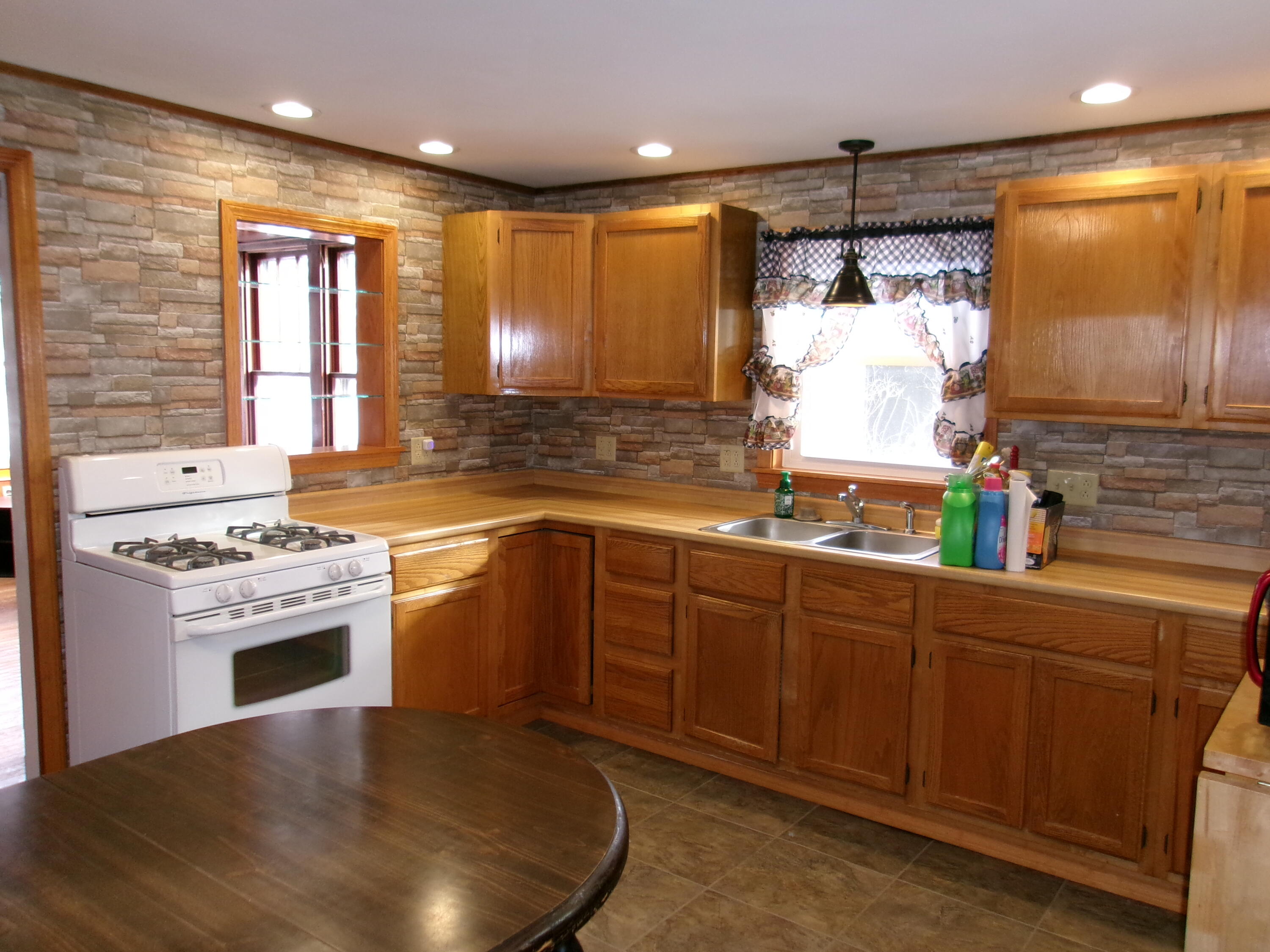 6 Morgan Street Lincoln ME 04457