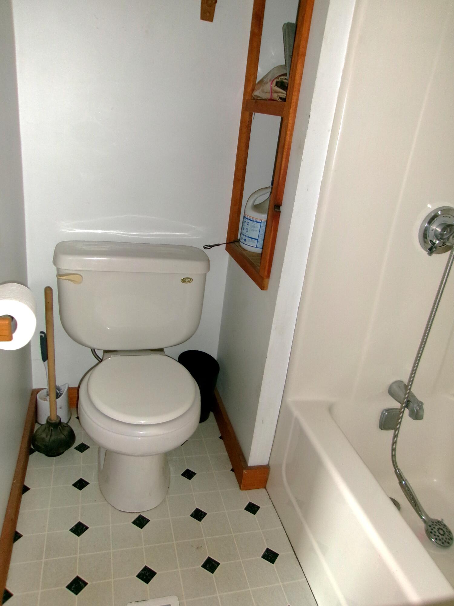 6 Morgan Street Lincoln ME 04457