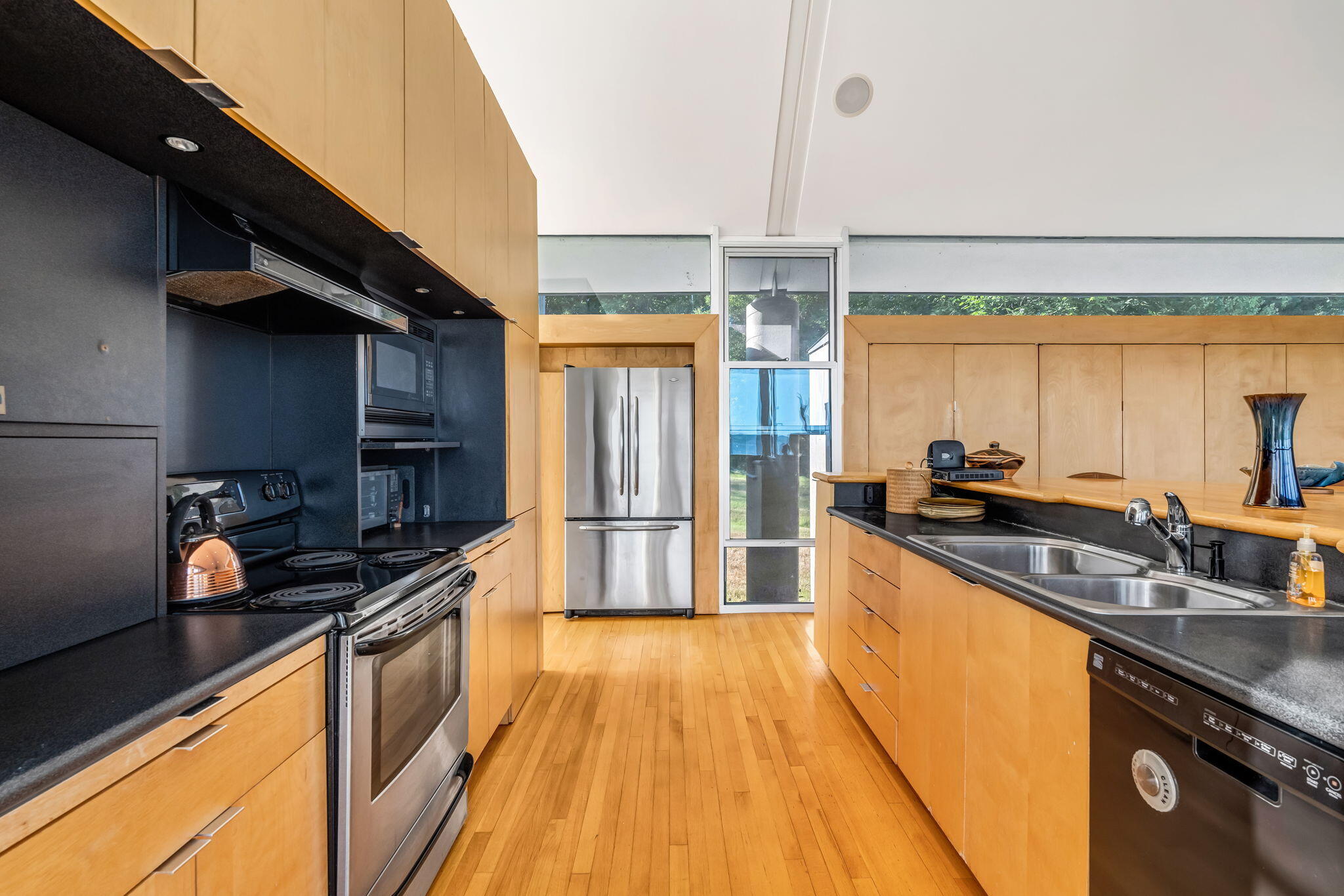 31 Daybreak Lane Surry ME 04684