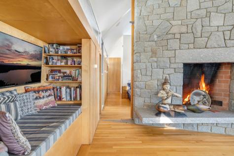 31 Daybreak Lane Surry ME 04684