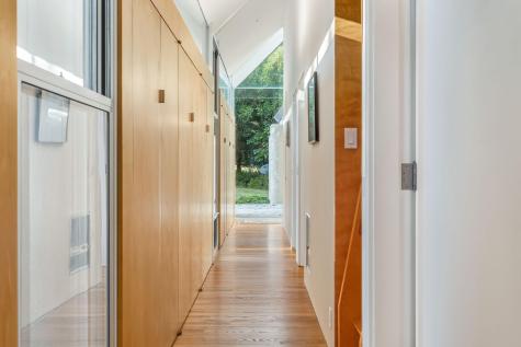 31 Daybreak Lane Surry ME 04684