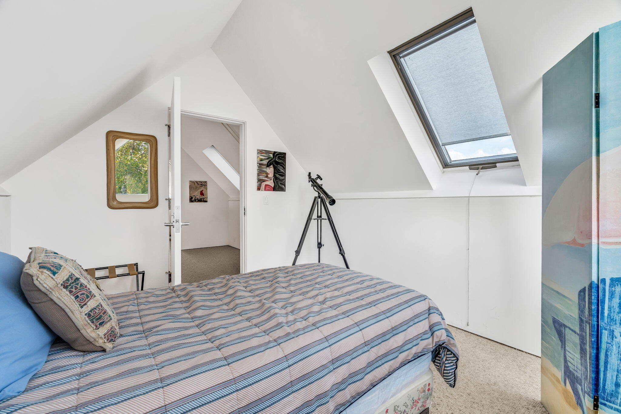 31 Daybreak Lane Surry ME 04684