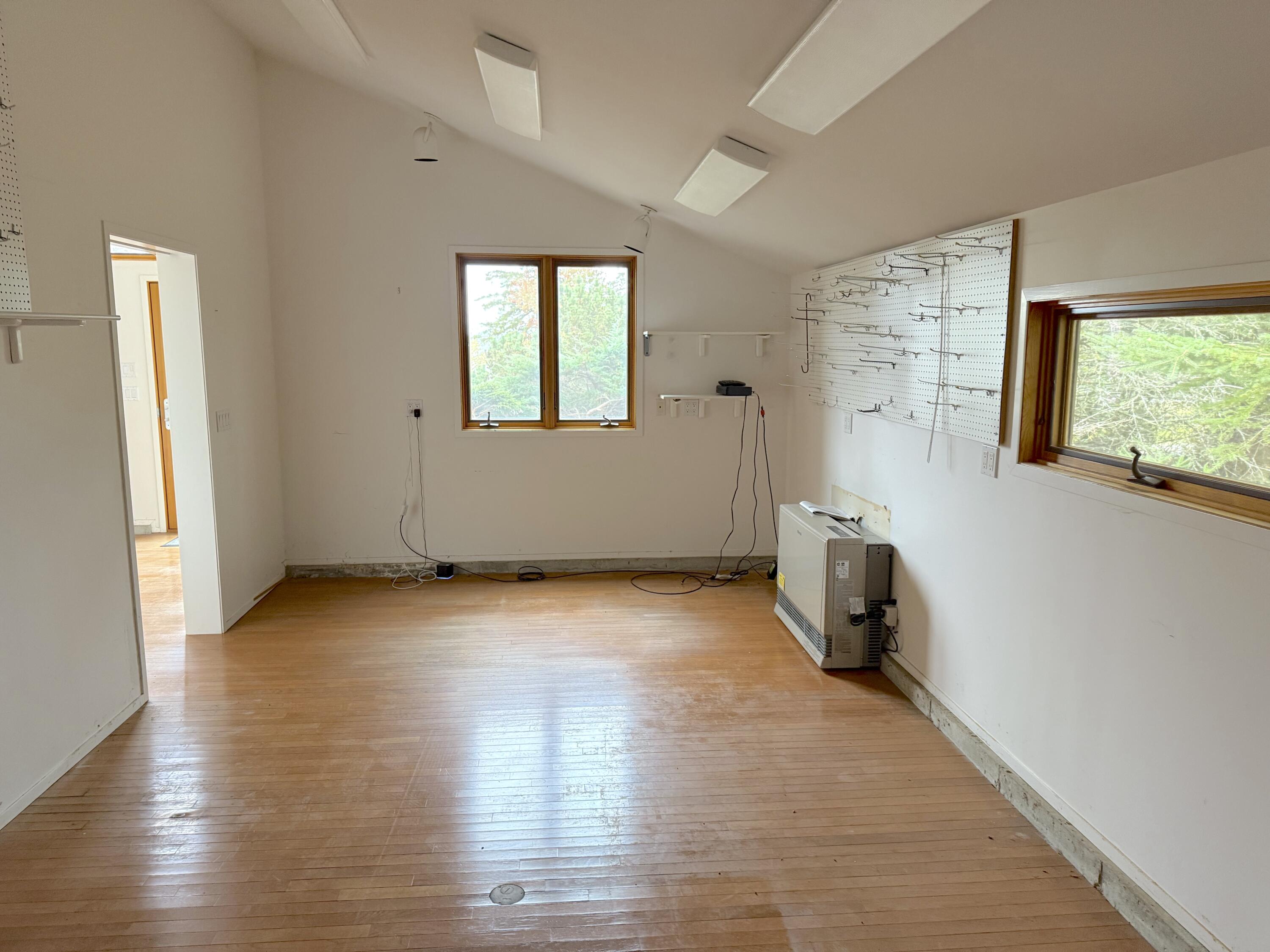 31 Daybreak Lane Surry ME 04684