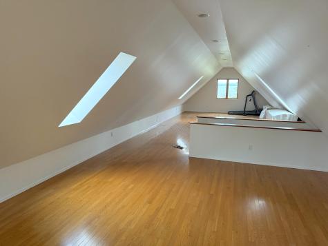 31 Daybreak Lane Surry ME 04684