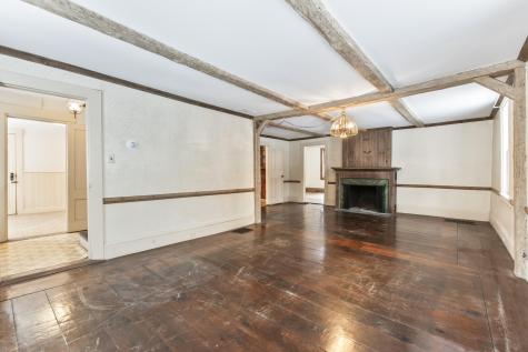 904 & 908 Lakeview Drive China ME 04358