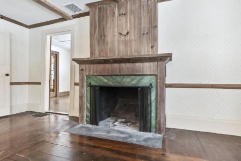 904 & 908 Lakeview Drive China ME 04358