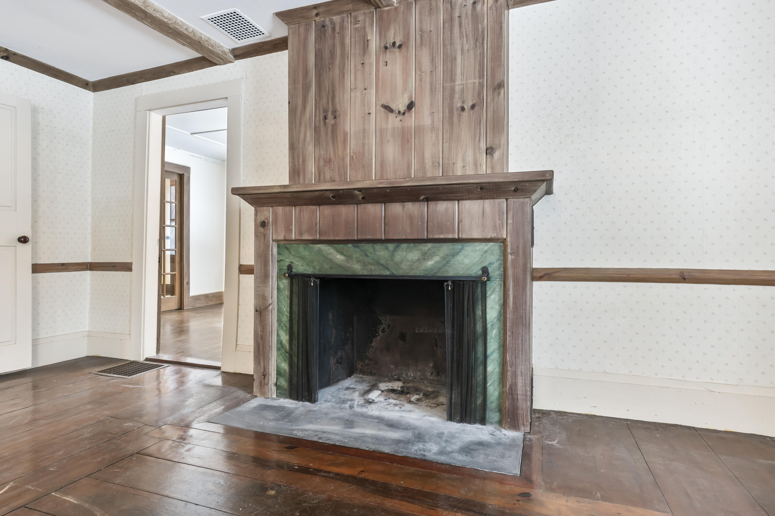 904 & 908 Lakeview Drive China ME 04358