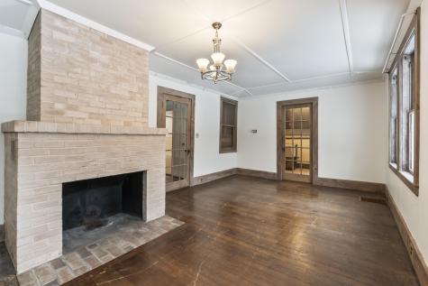 904 & 908 Lakeview Drive China ME 04358