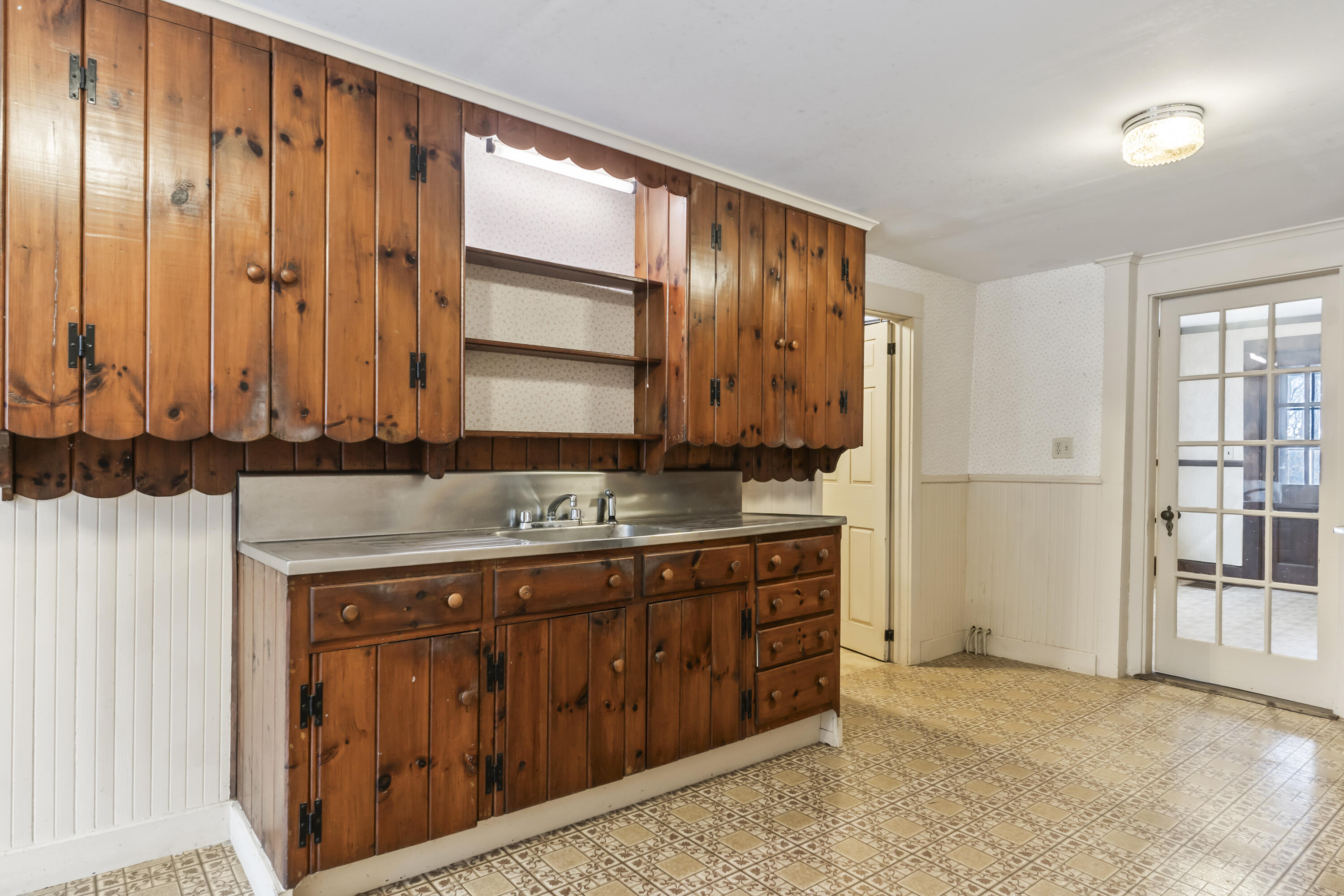 904 & 908 Lakeview Drive China ME 04358