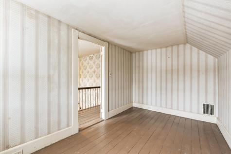 904 & 908 Lakeview Drive China ME 04358