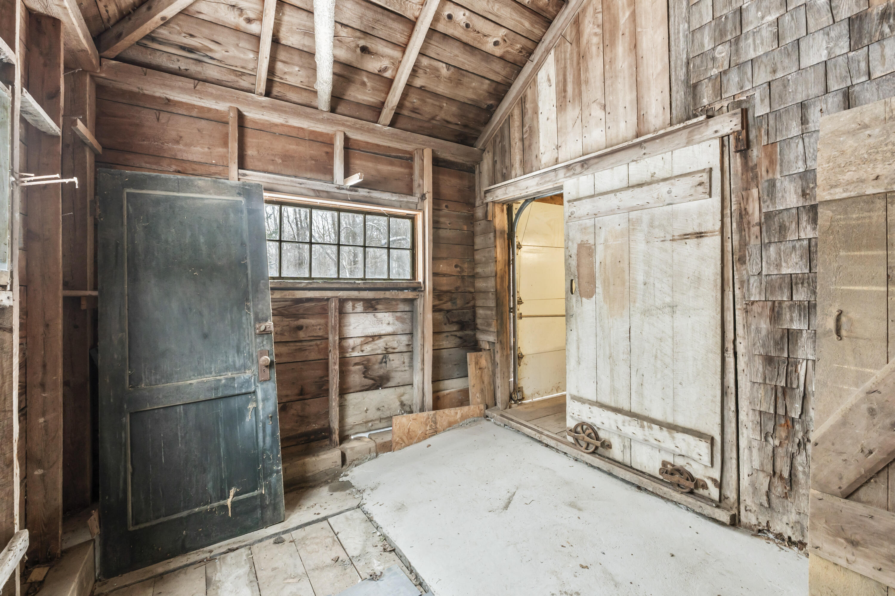 904 & 908 Lakeview Drive China ME 04358