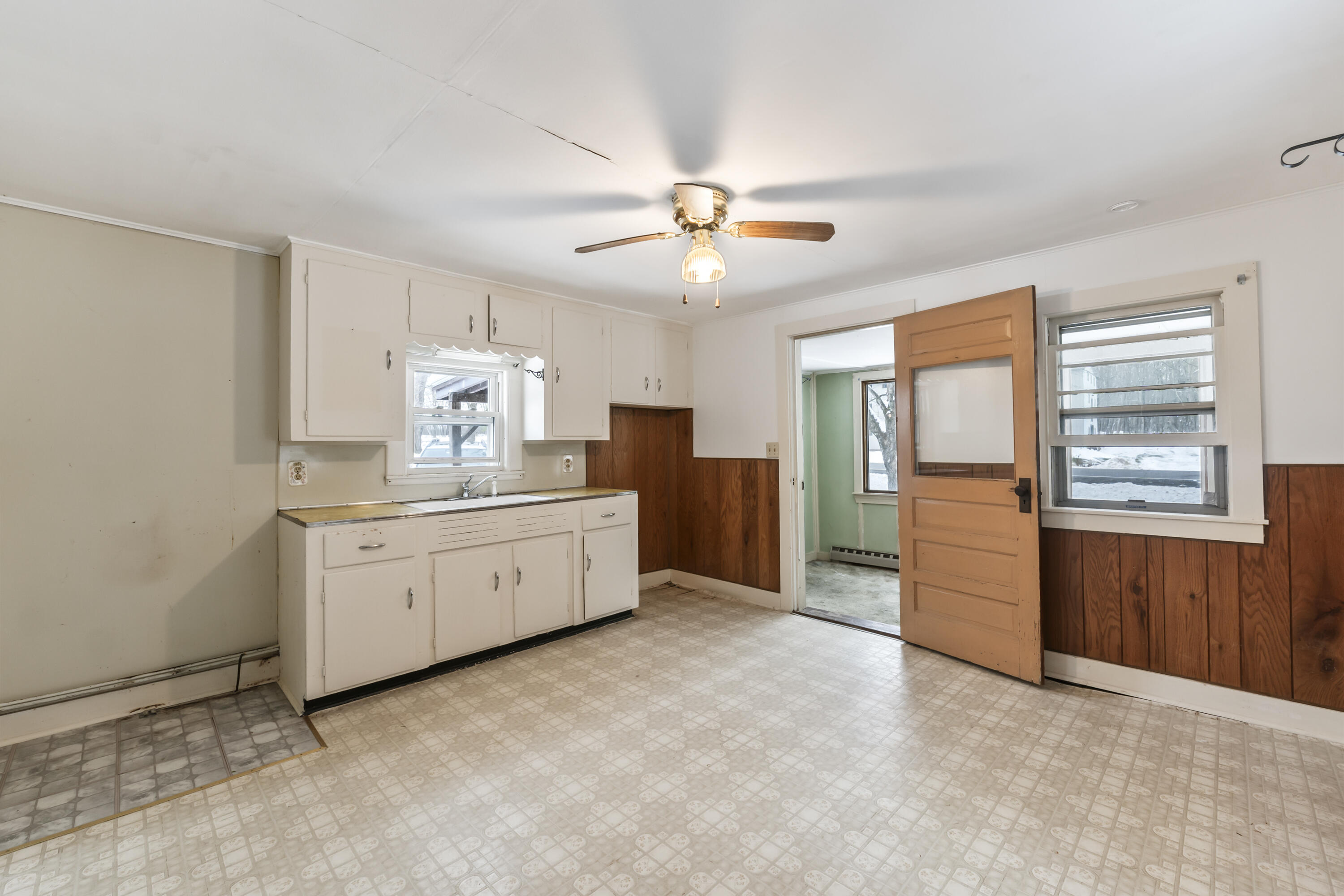 904 & 908 Lakeview Drive China ME 04358