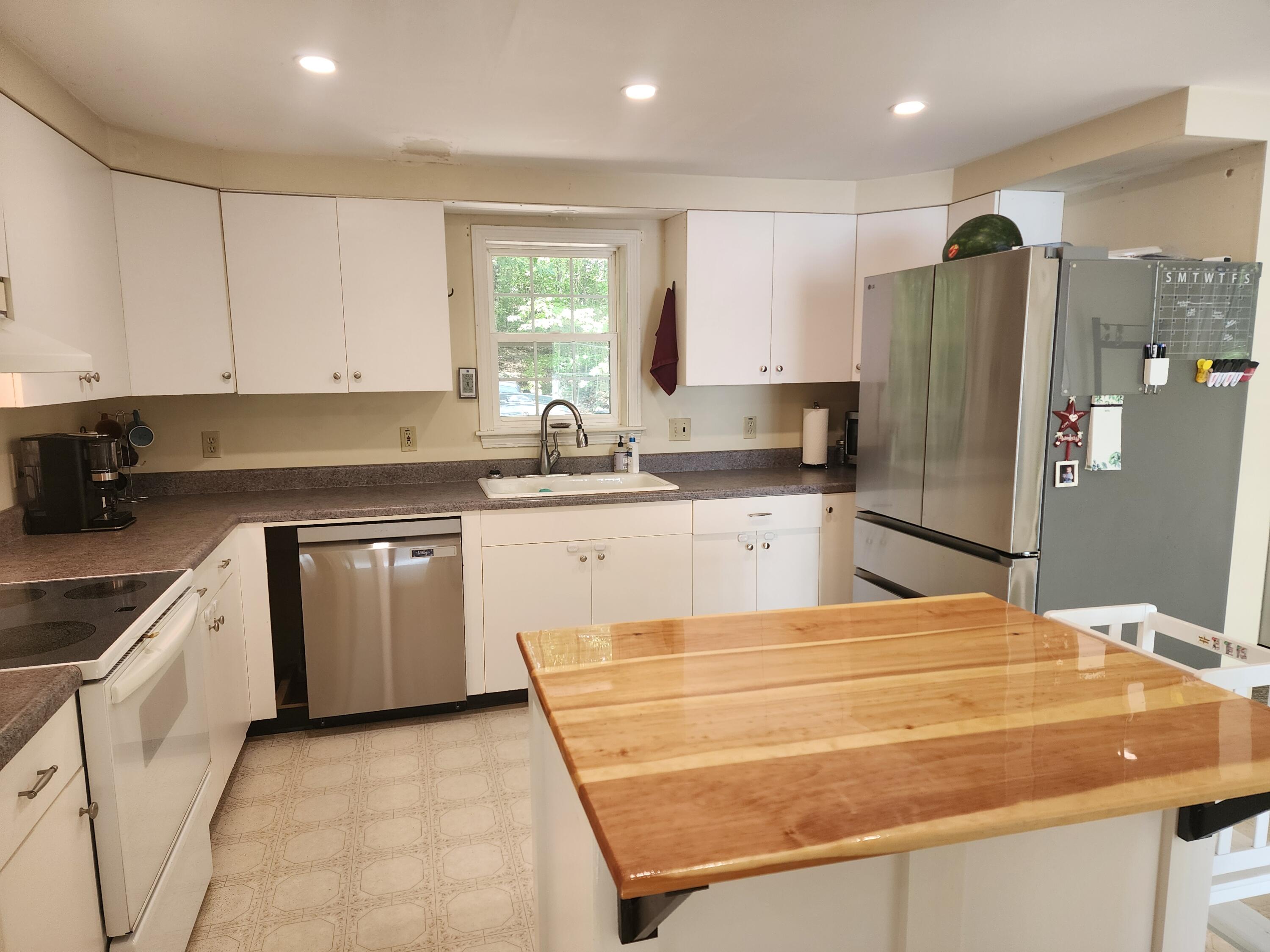 56 Logan Circle Waterboro ME 04030