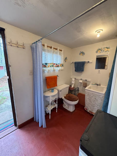 91 Gore Road Naples ME 04055