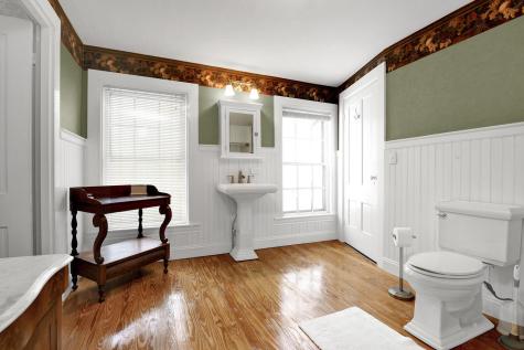 8 Pleasant Street Norway ME 04268