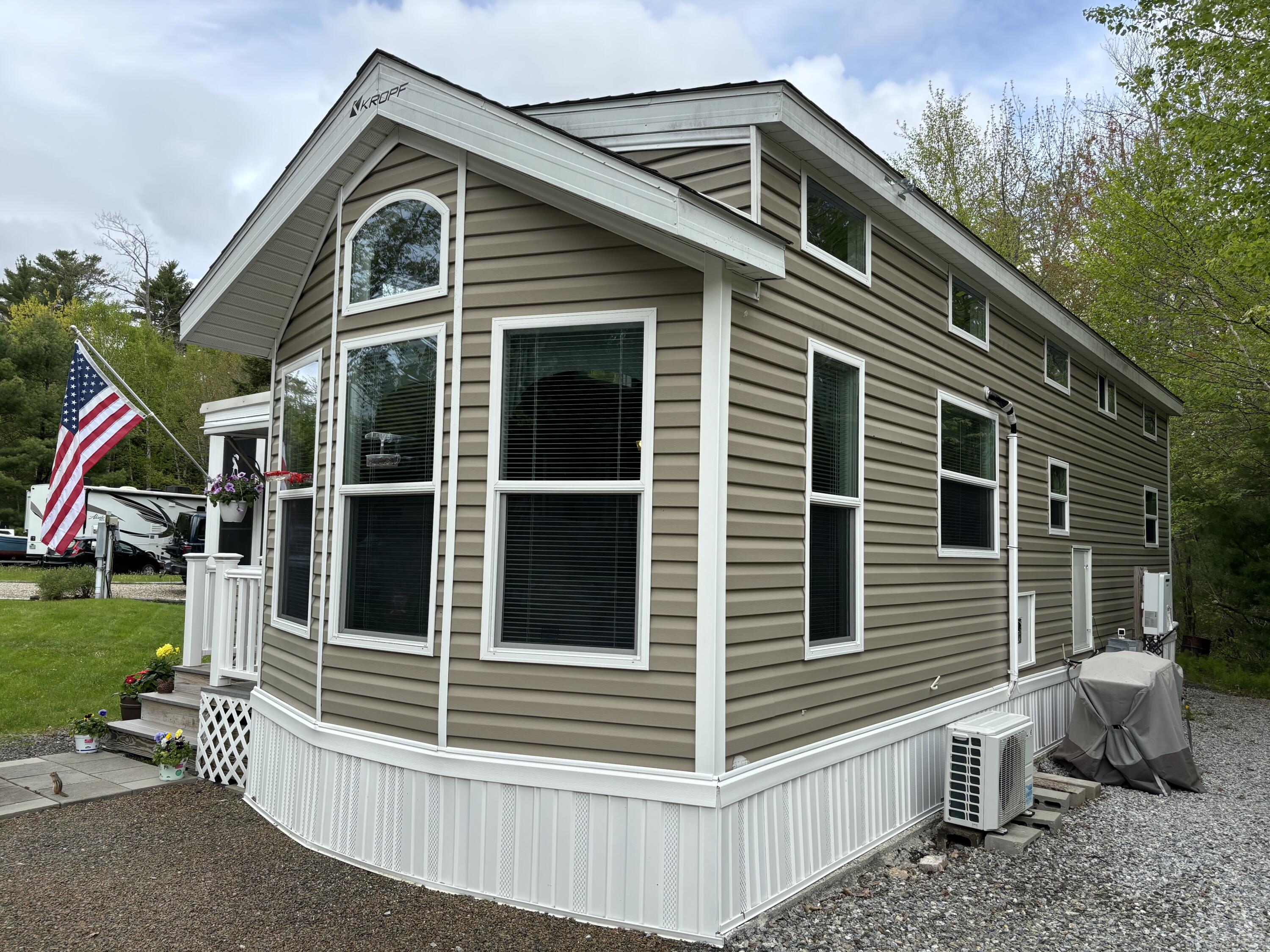 22 Loon Loop Warren ME 04864