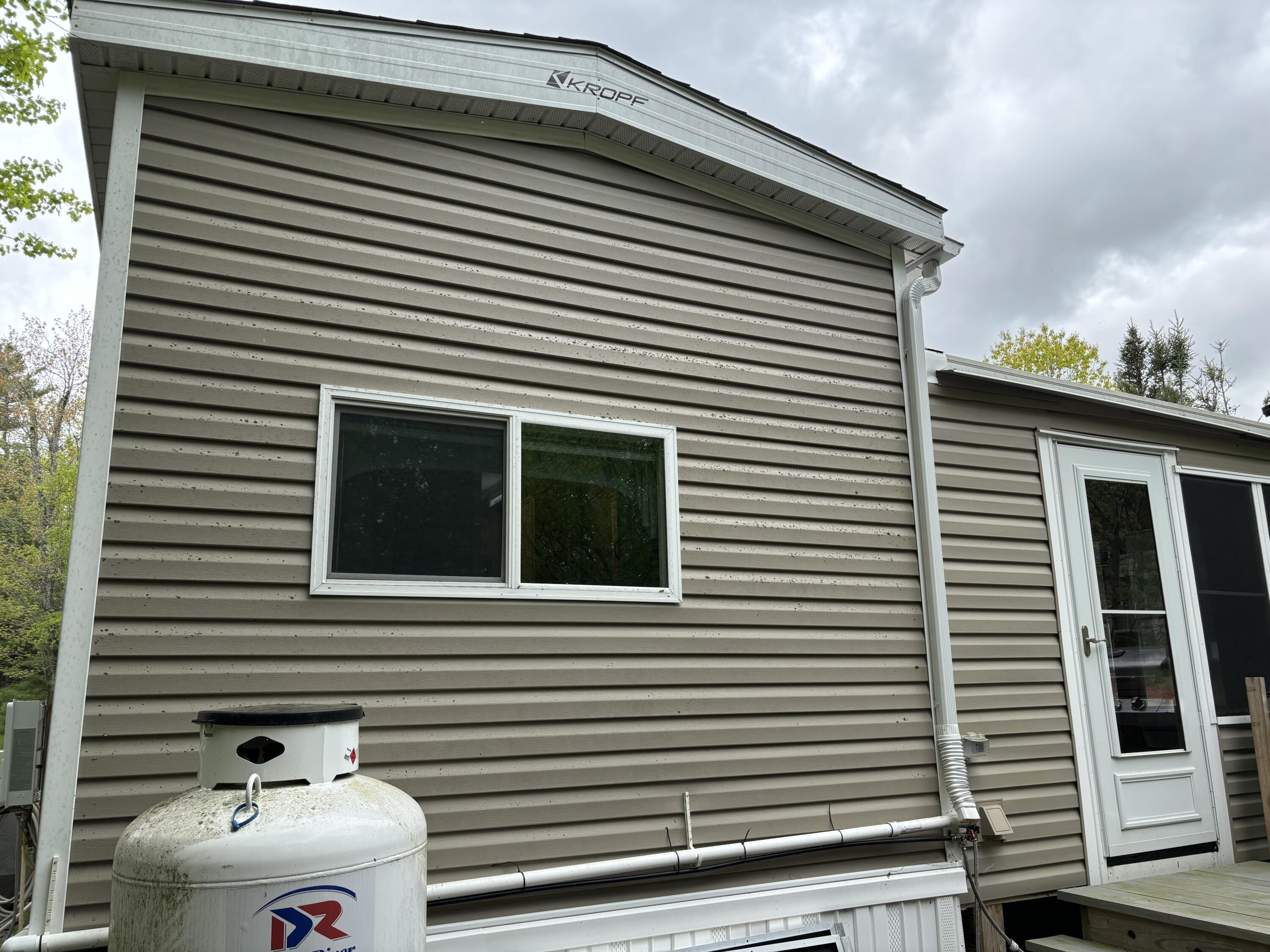 22 Loon Loop Warren ME 04864