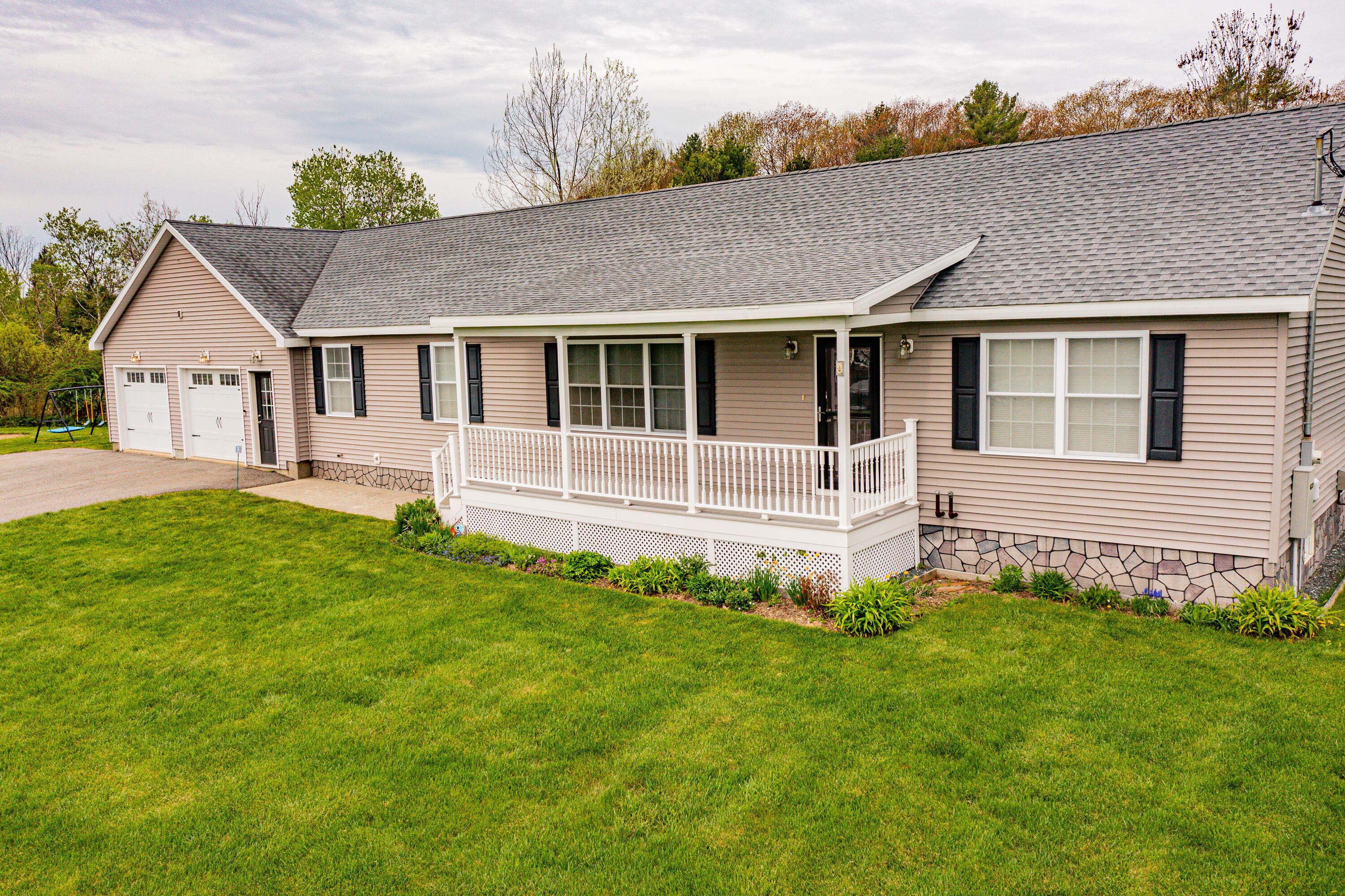 26 Forest Hill Bucksport ME 04416