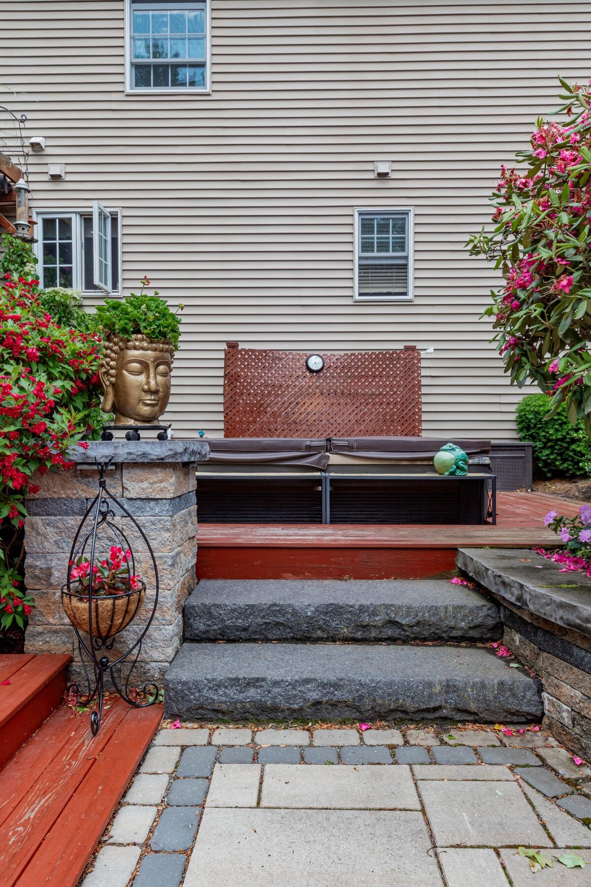 7 Bornheimer Place Scarborough ME 04074