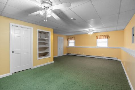 42 Yankee Avenue Bangor ME 04401