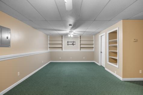 42 Yankee Avenue Bangor ME 04401