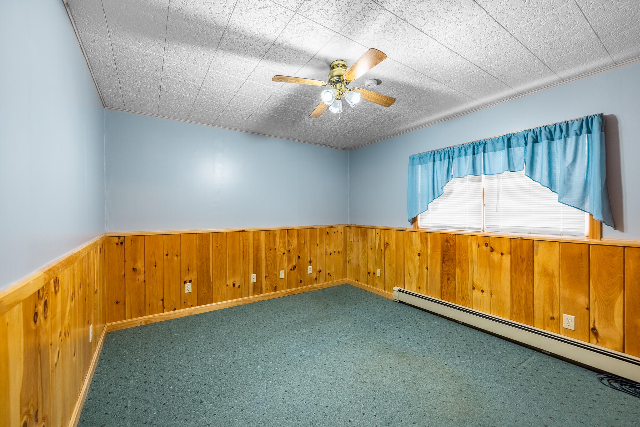 42 Yankee Avenue Bangor ME 04401