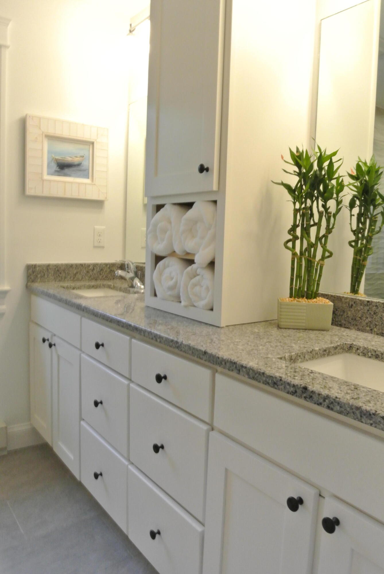 77 O'neil Street South Portland ME 04106