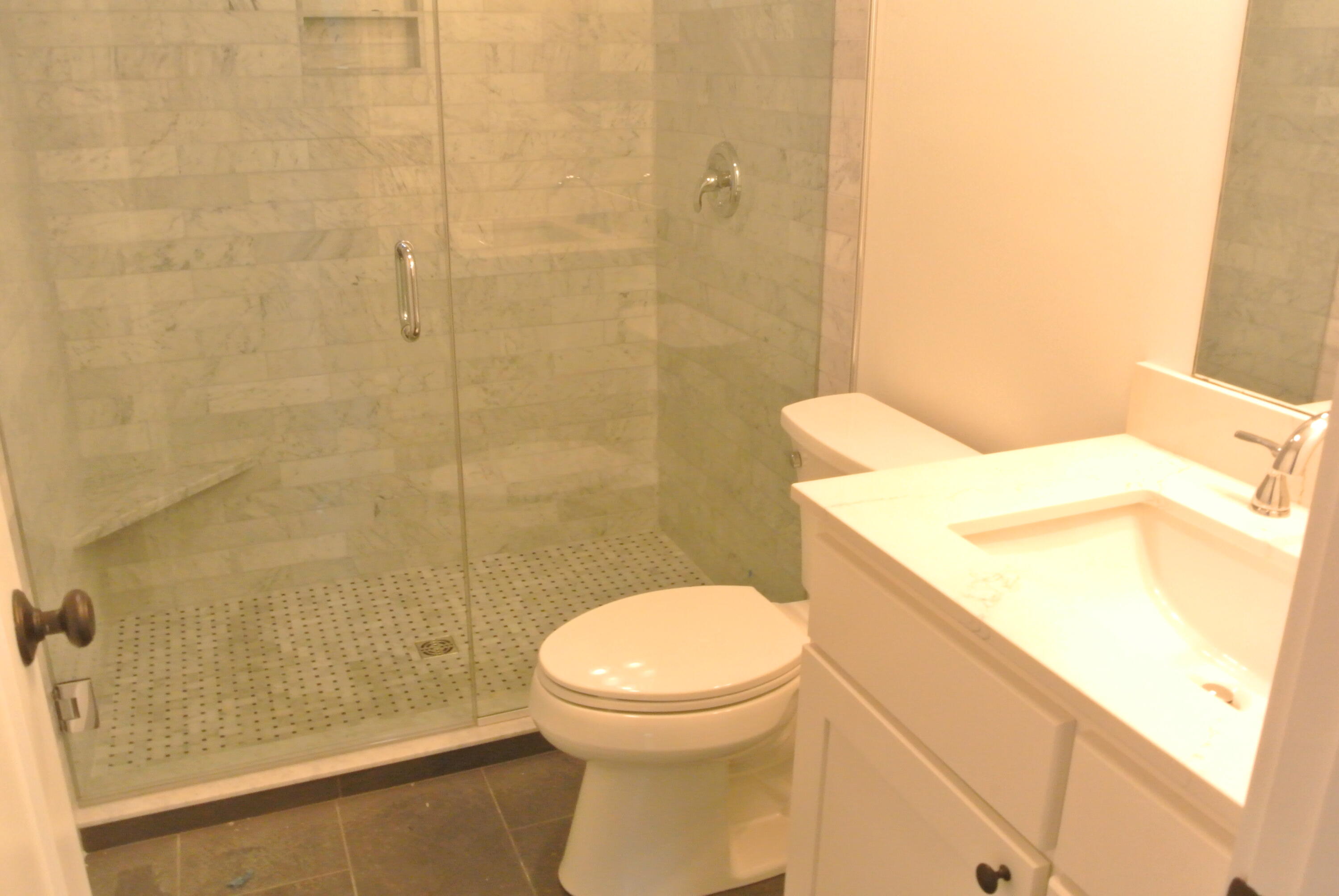 77 O'neil Street South Portland ME 04106