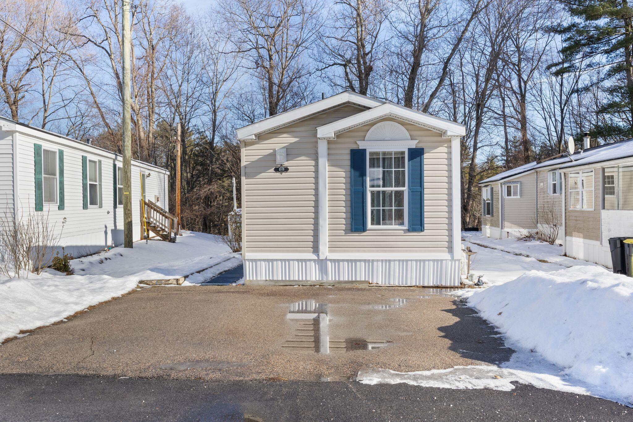 Dover NH, 69 Polly Ann Park