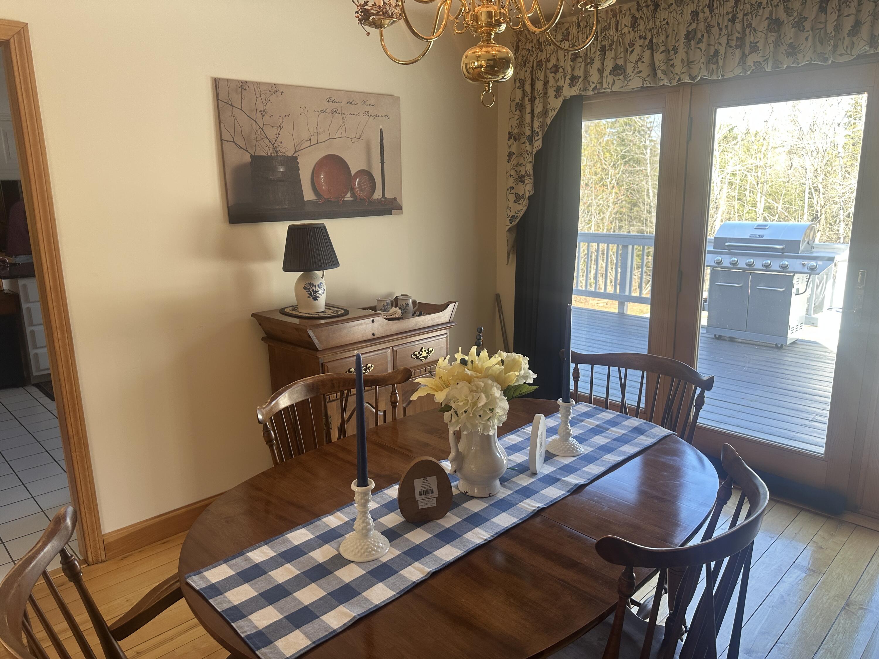 88 Sweet Road Lincoln ME 04457
