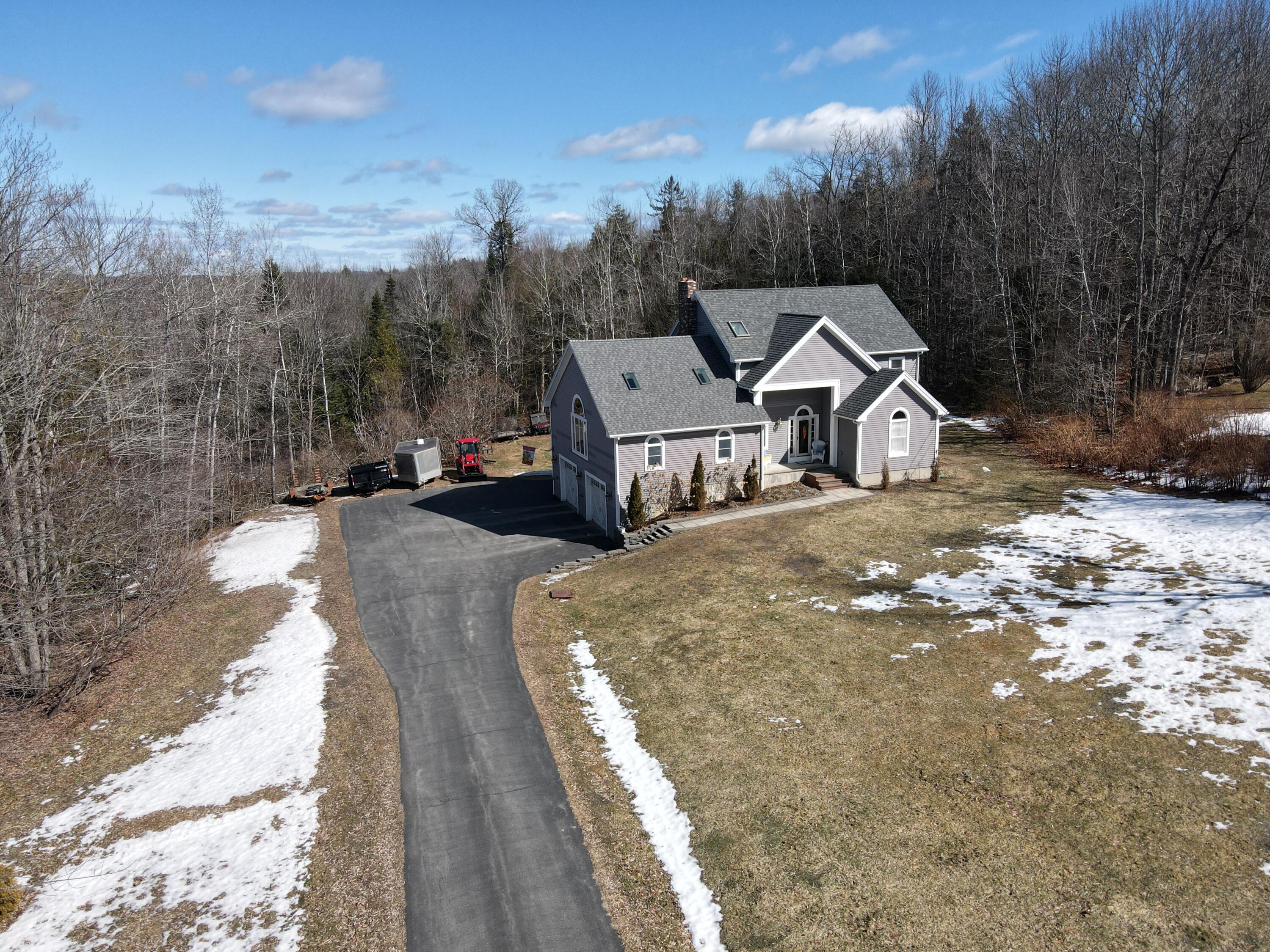 88 Sweet Road Lincoln ME 04457