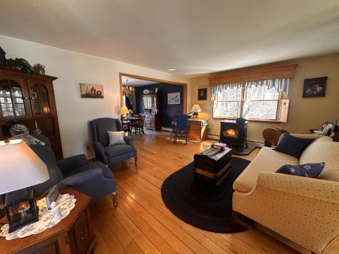 88 Sweet Road Lincoln ME 04457