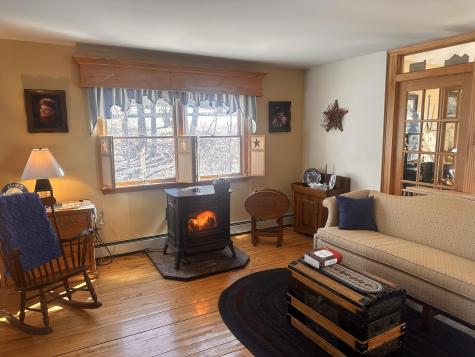 88 Sweet Road Lincoln ME 04457
