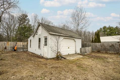 1104 Pequawket Trail Standish ME 04085