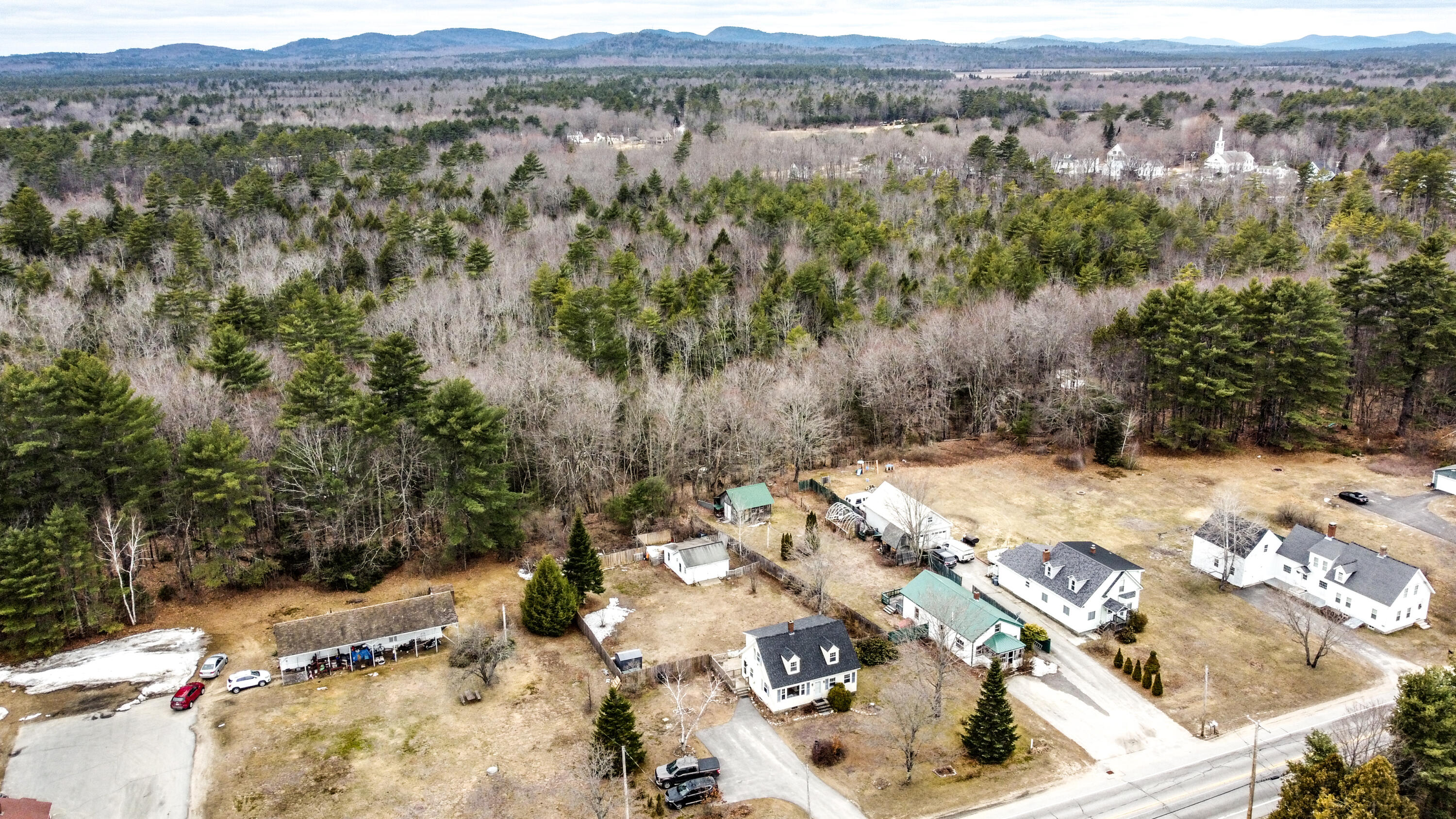 1104 Pequawket Trail Standish ME 04085