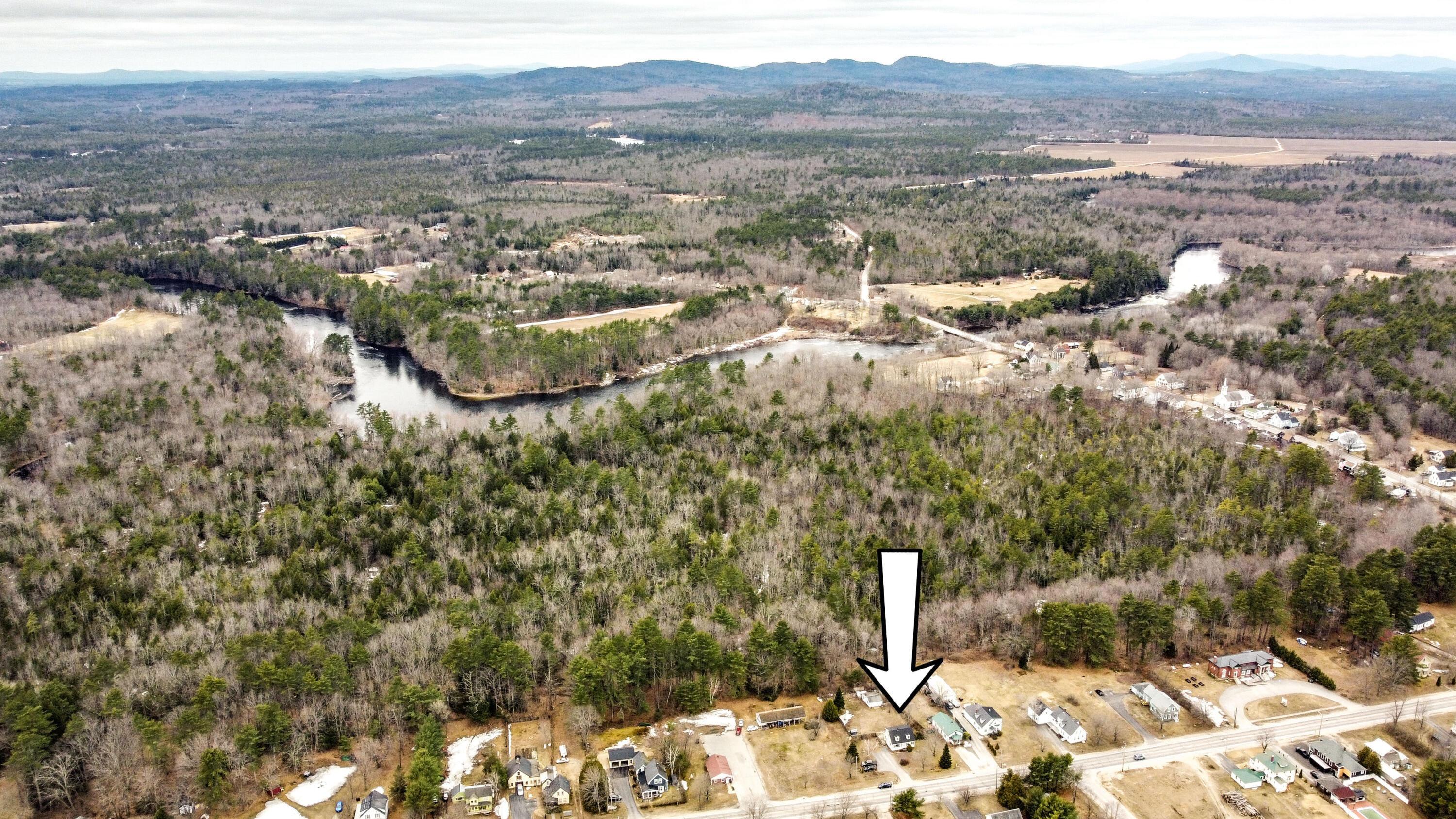 1104 Pequawket Trail Standish ME 04085