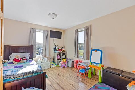 343 Lakeview Drive China ME 04358