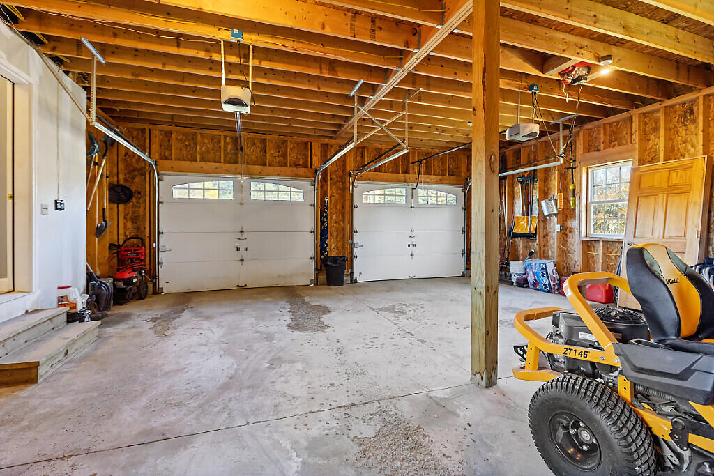 343 Lakeview Drive China ME 04358