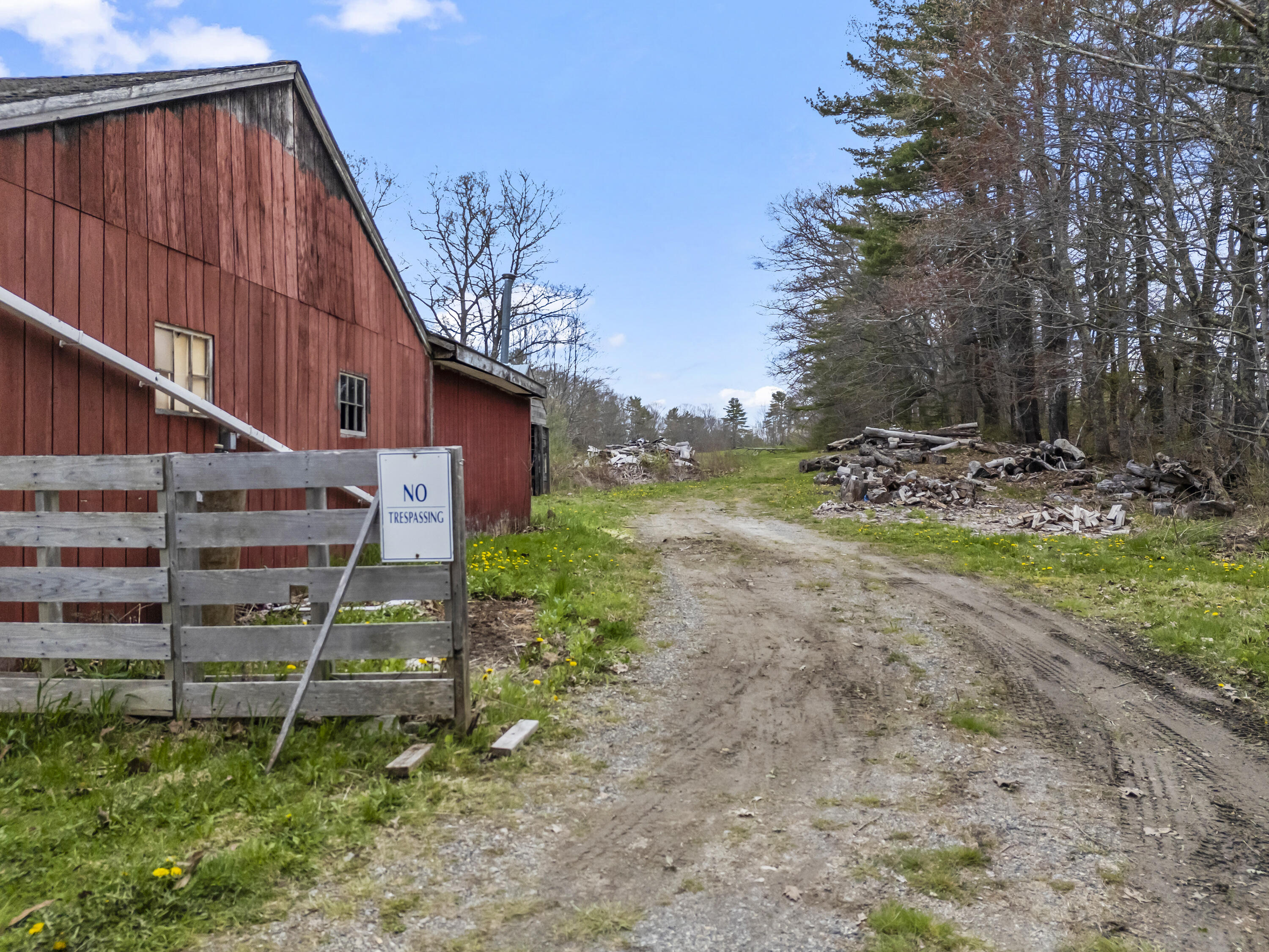 8 Us Highway 1 Nobleboro ME 04555