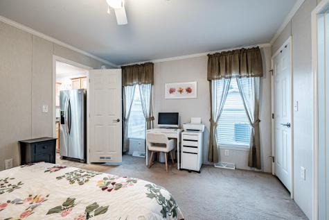 23 Kapote Drive Norway ME 04268