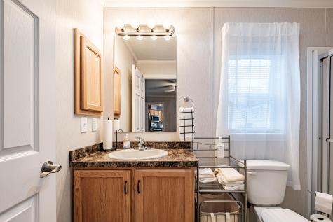 23 Kapote Drive Norway ME 04268