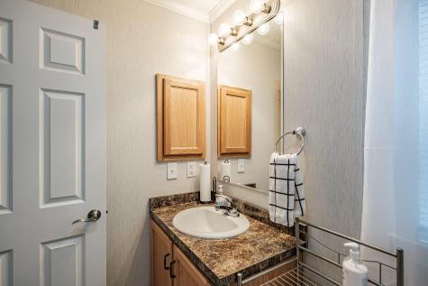 23 Kapote Drive Norway ME 04268