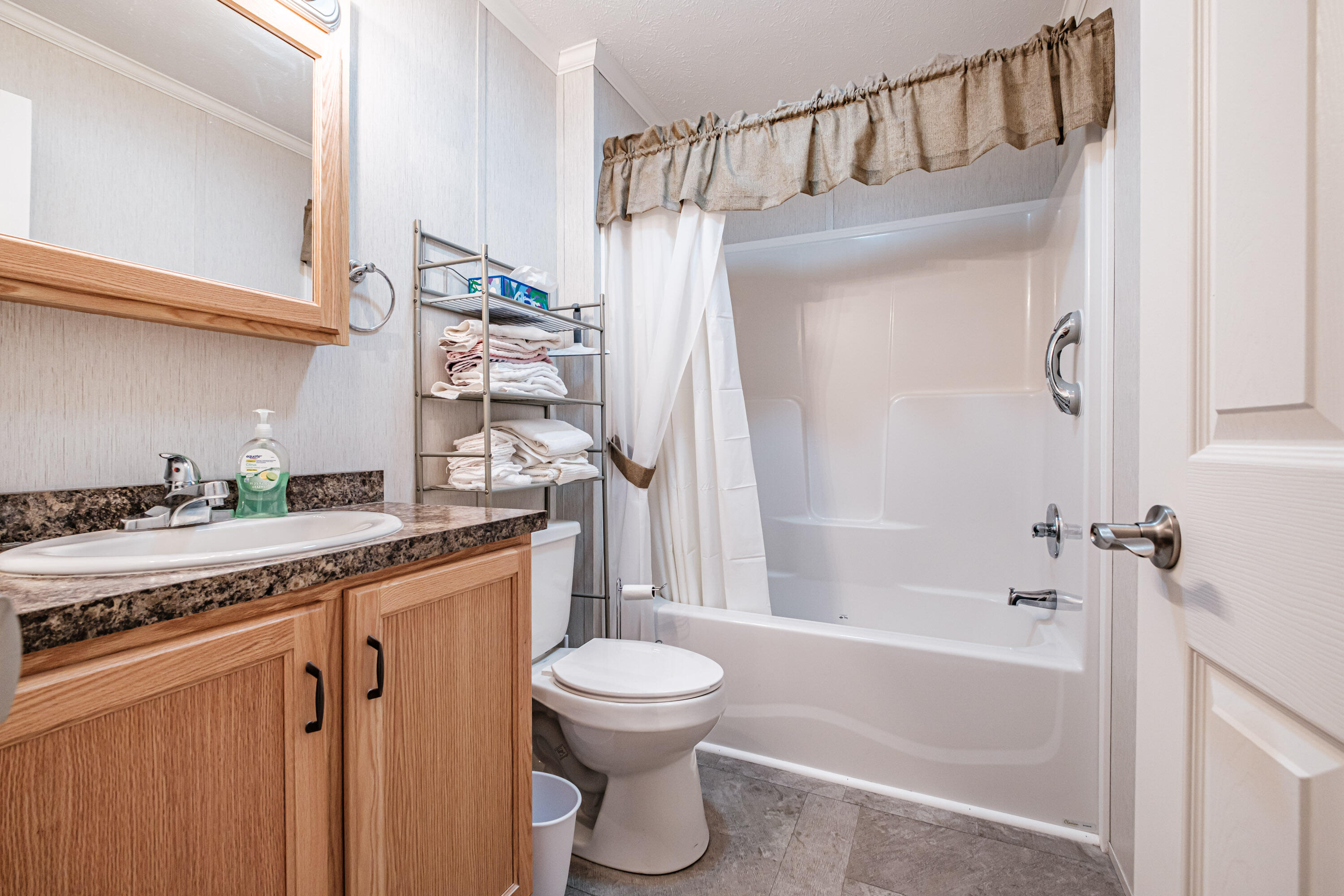 23 Kapote Drive Norway ME 04268