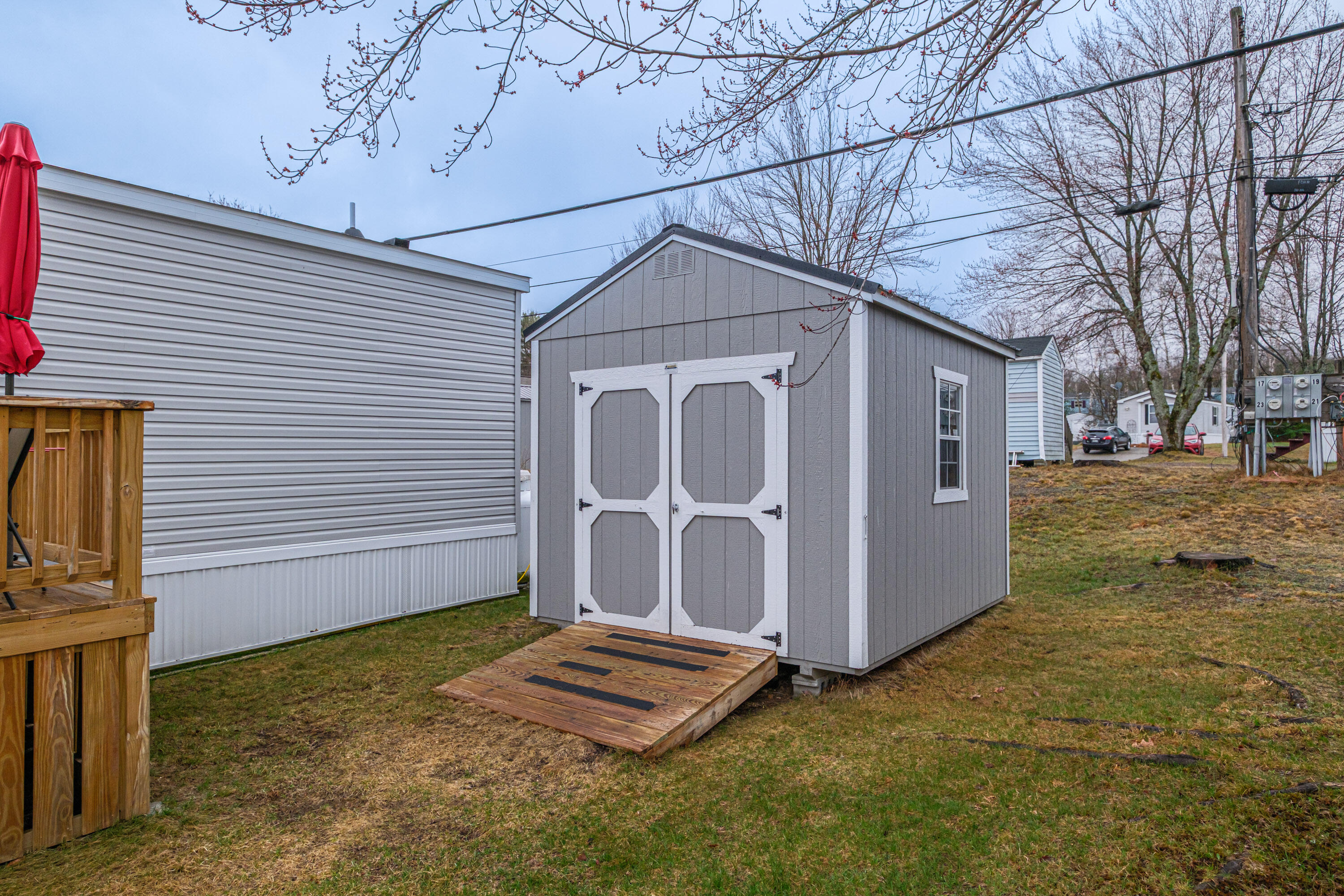 23 Kapote Drive Norway ME 04268