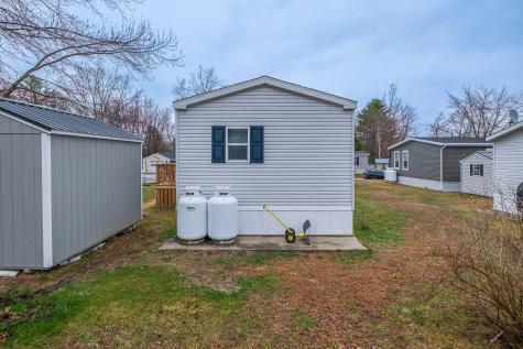 23 Kapote Drive Norway ME 04268