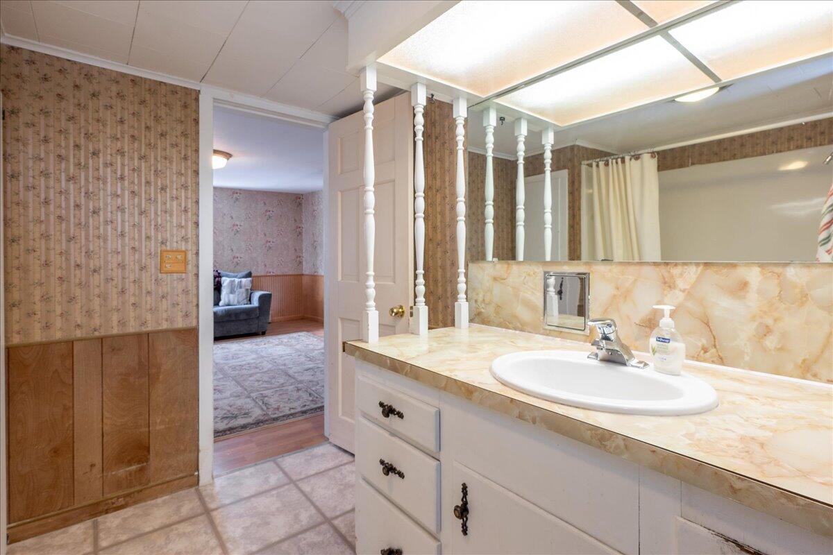 80 Holmes Street Rockland ME 04841