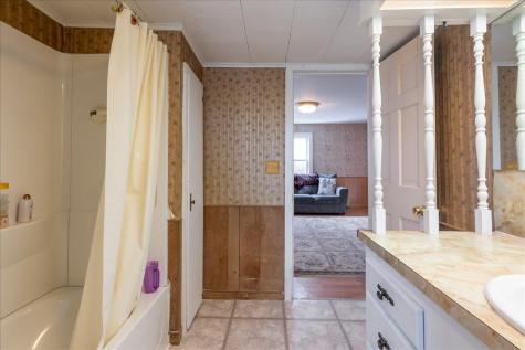 80 Holmes Street Rockland ME 04841