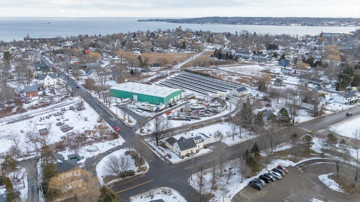 80 Holmes Street Rockland ME 04841